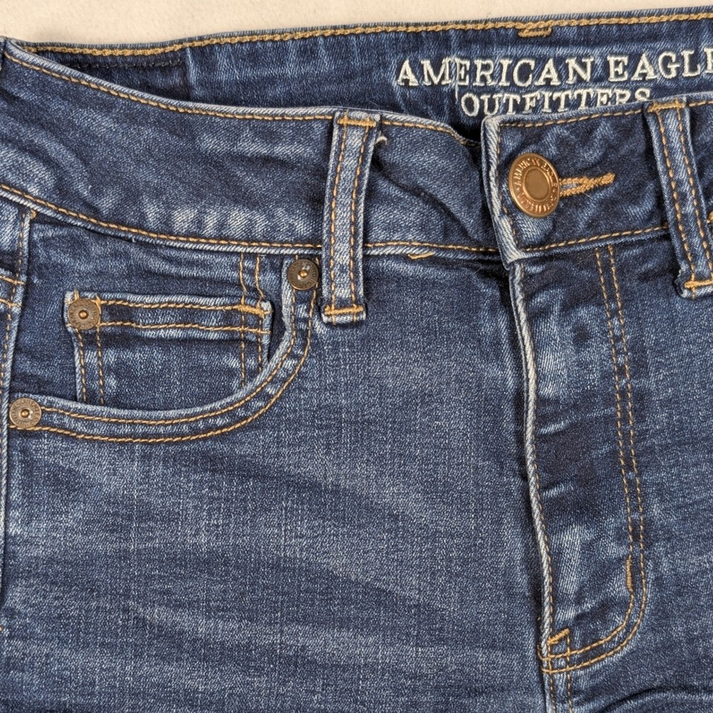 American Eagle Hi-Rise Shortie Dark Wash Denim Cut Off Shorts Womens Size 4